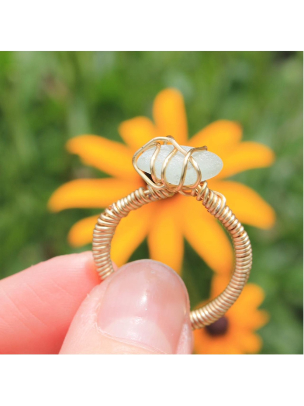 Handmade gold wire wrapped light blue seaglass ring šš«
PM me with any questio